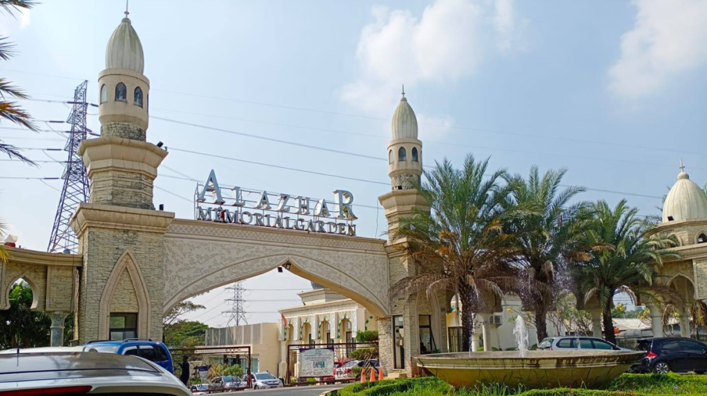 gerbang al azhar memorial garden